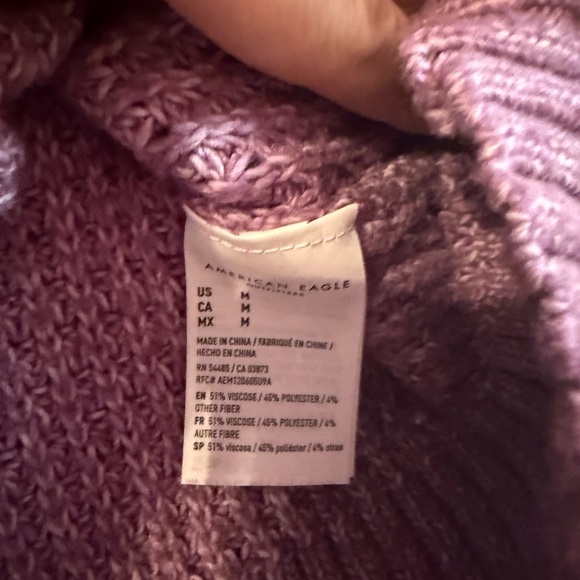 American Eagle Outfitters Plum Turtleneck Sweater - Picture 3 of 5